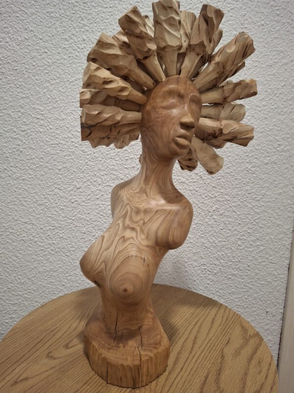 Torso de mujer afro - Imagen 2