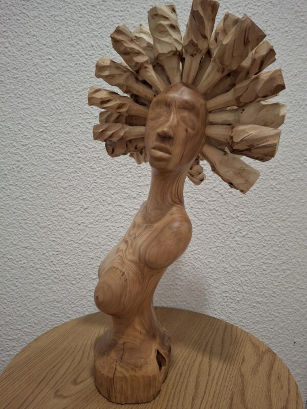 Torso de mujer afro - Imagen 5
